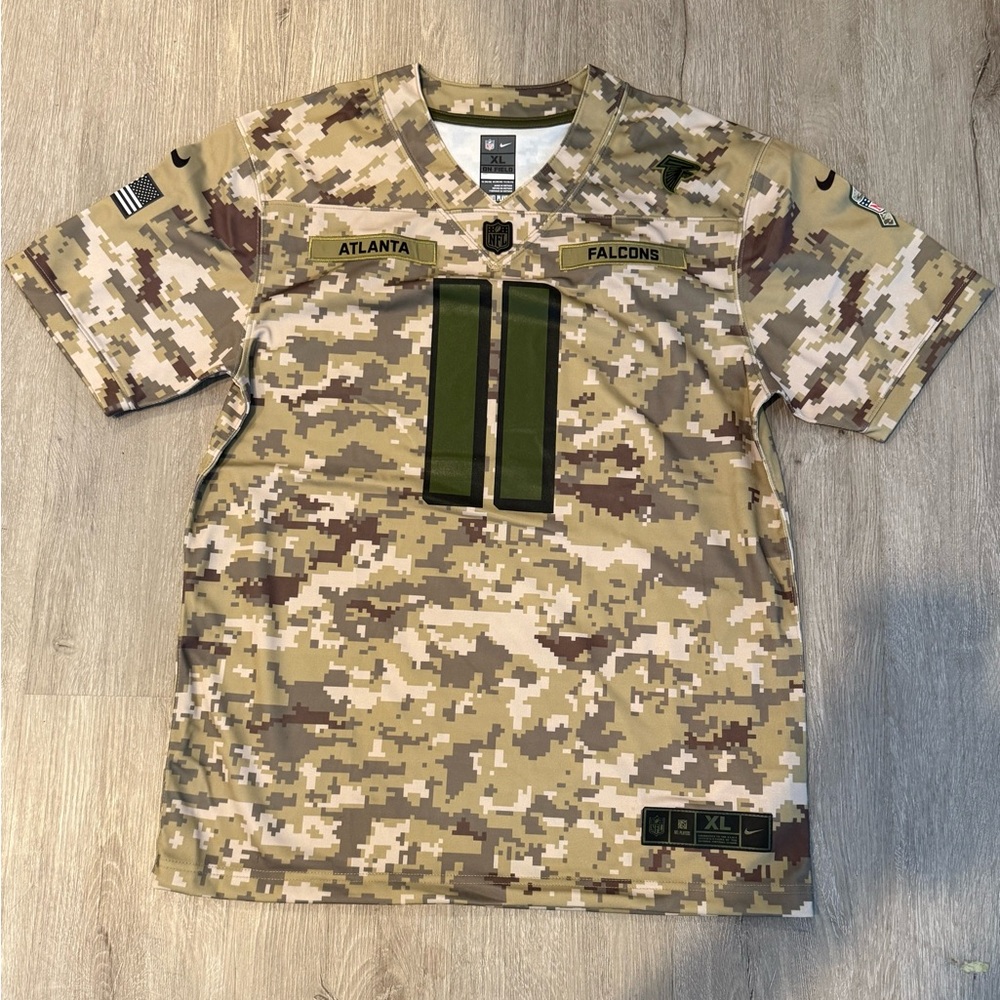 Julio Jones salute to service Youth XL
